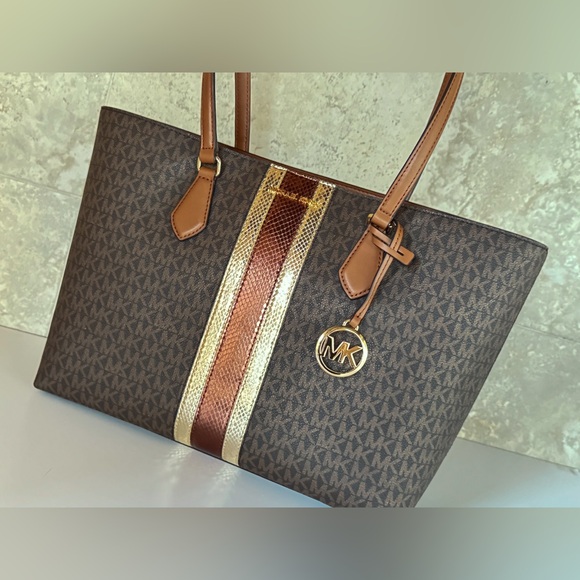 Michael Kors Sheila Large Laptop Tote Shoulder Bag MK Center Stripe Brown - Picture 11 of 12